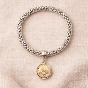Silver Sparkle Stretch Snap Bracelet | Interchangeable Gold Star Christmas Charm